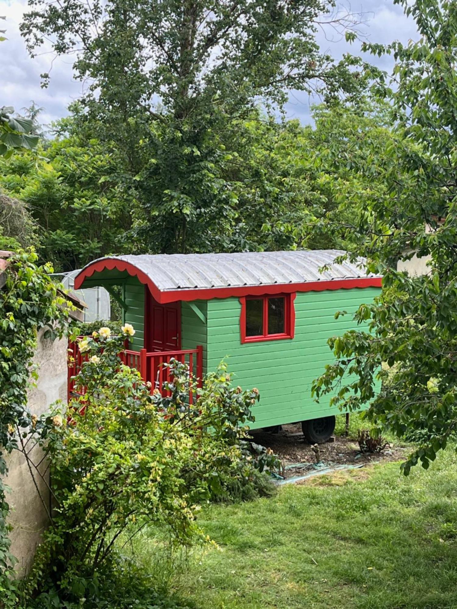 Une Bouteille Au Canal Dieupentale Bagian luar foto