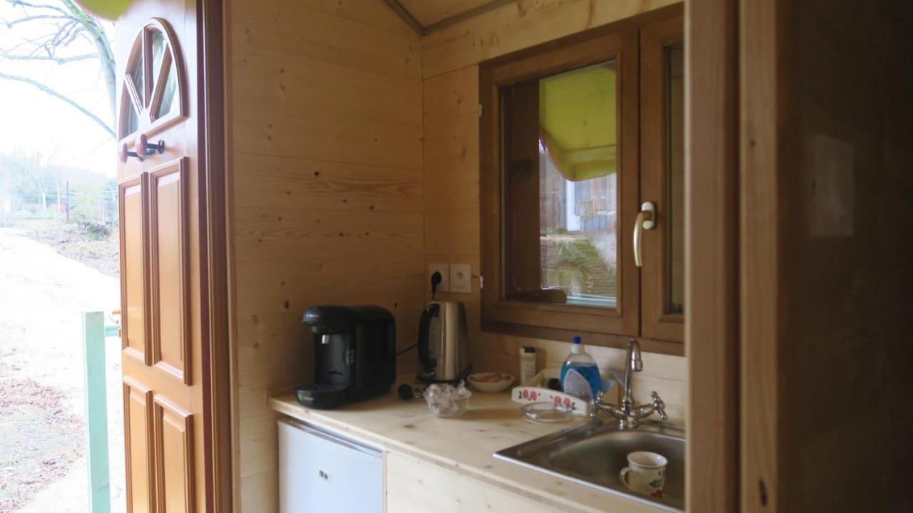 Une Bouteille Au Canal Dieupentale Bagian luar foto